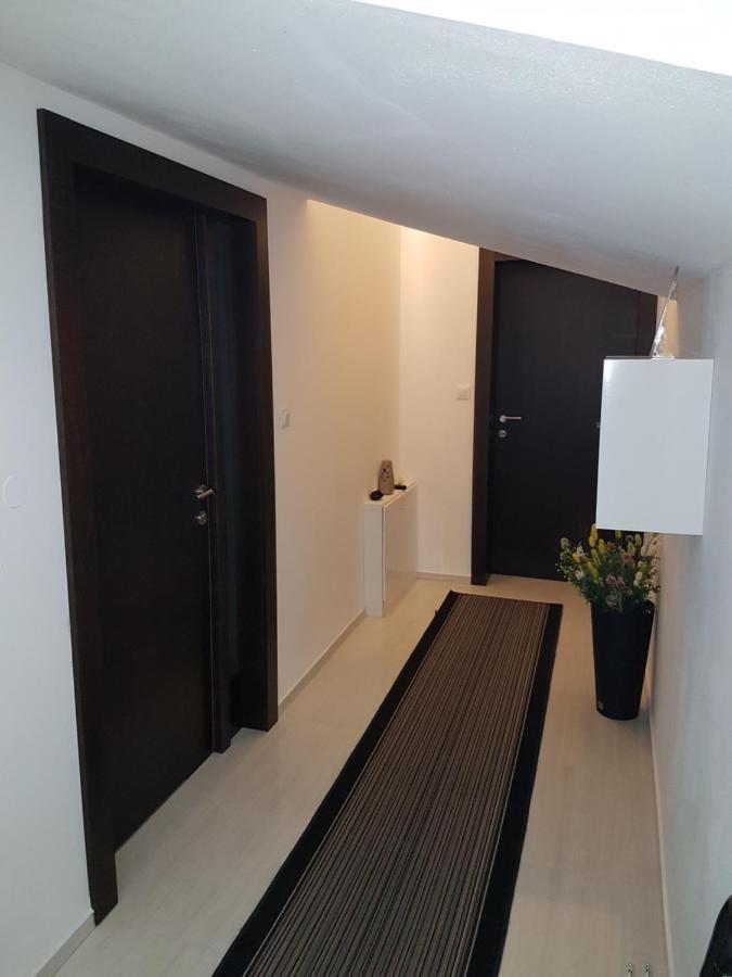 Gabi Rooms & Studio Apartment 로조박 외부 사진