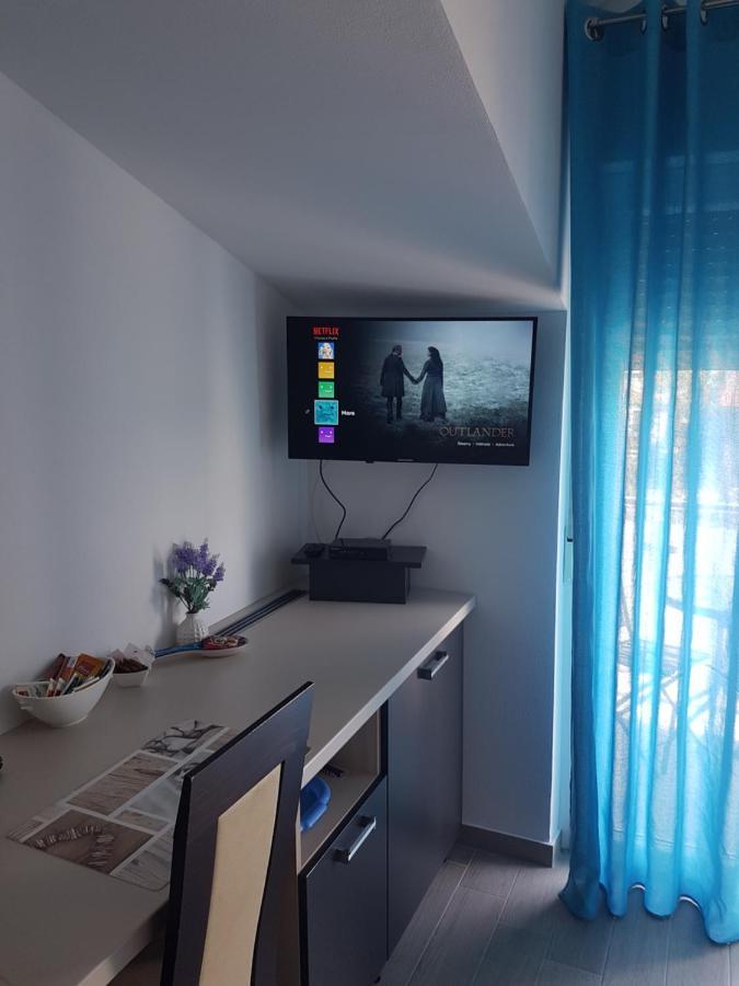 Gabi Rooms & Studio Apartment 로조박 외부 사진